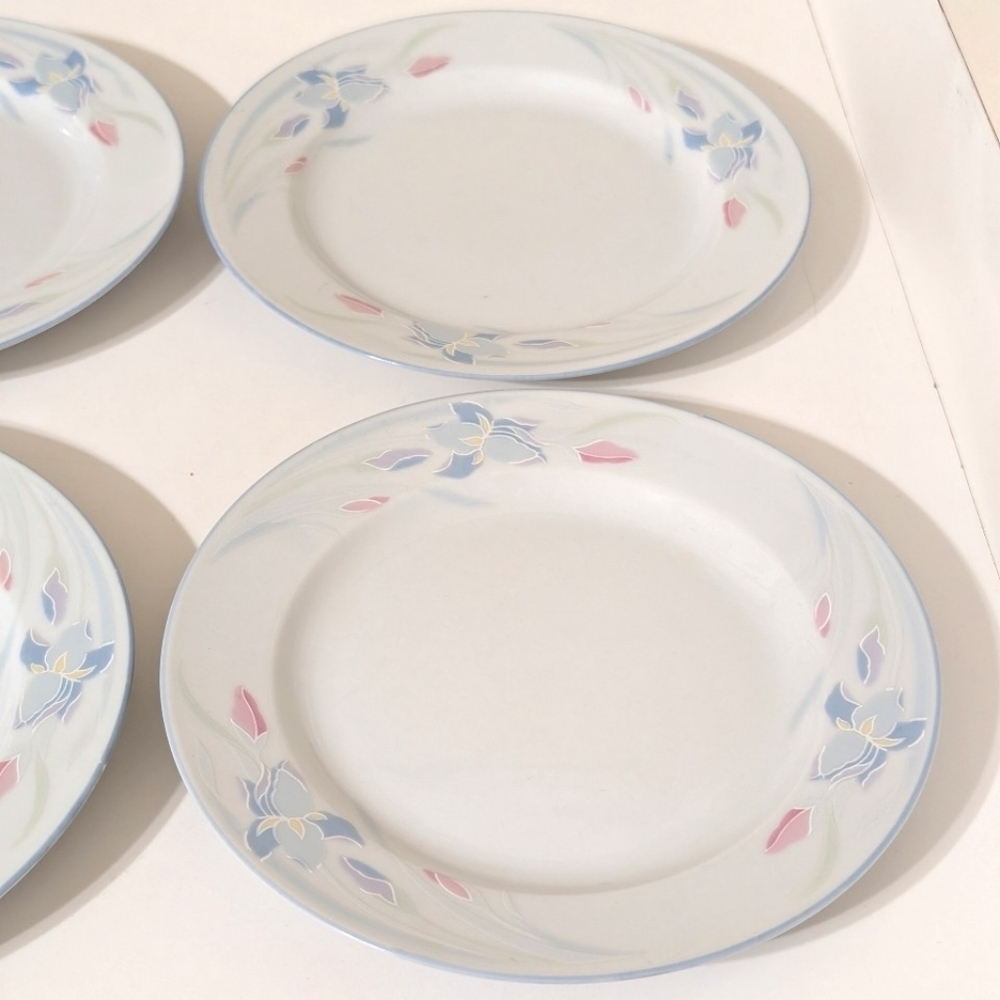 4x Iris Fresh Flowers by Excel Dessert Salad Lunch Plates